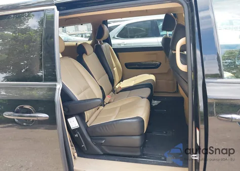 2015 Kia Sedona Ex z USA, uszkodzony, nr VIN KNDMC5C11F6049272